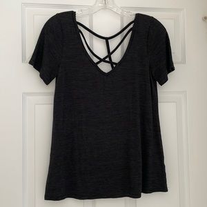 Bloomingdale’s BP Striped Cut-Out T-Shirt | Black | Size XS